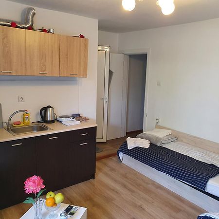The Center Apartments Comfort Sandanski Quarto foto